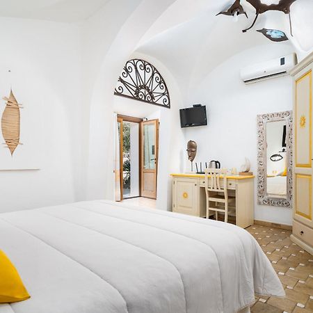 Residenza Di Campagna Seranile ドルガーリ エクステリア 写真
